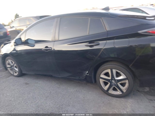 JTDKARFU6G3004356 Toyota Prius Four Touring