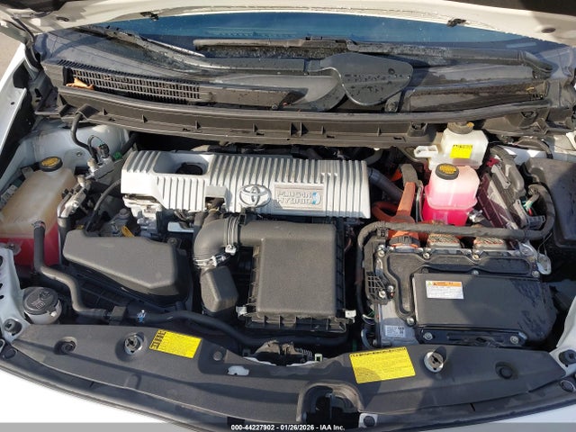 Toyota PRIUS PLUG-IN 2014 JTDKN3DP8E3055532 Image 10