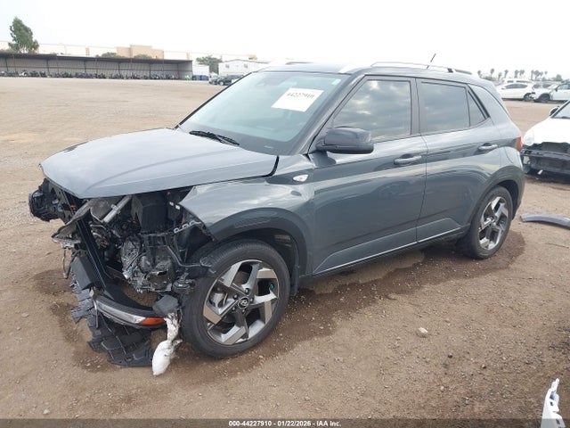 Hyundai Venue Limited 2024 KMHRC8A31RU315672 Image 2