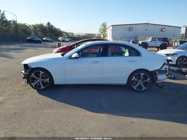 W1KAF4GB0SR276054 Mercedes-Benz C 300