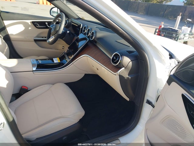 W1KAF4GB0SR276054 Mercedes-Benz C 300