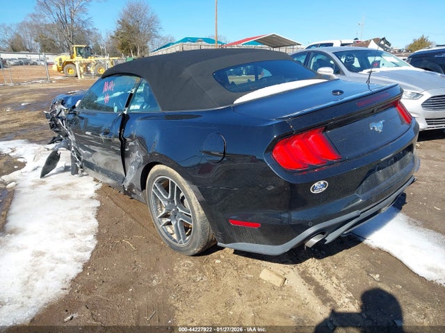 2022 FORD MUSTANG 1FATP8UH5N5102398 Photo 2