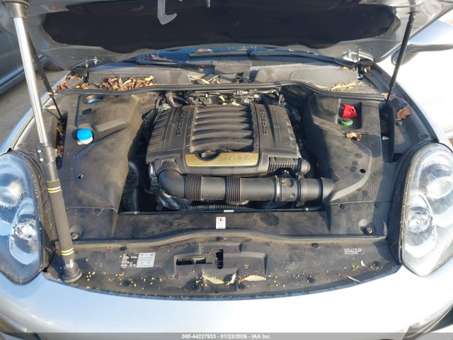 2016 PORSCHE CAYENNE WP1AA2A2XGLA04898 Photo 9