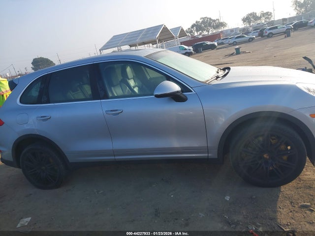 Porsche Cayenne 2016 WP1AA2A2XGLA04898 Image 13