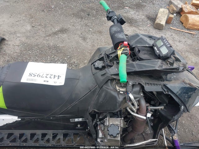 4UF19SNW8KT117340 Arctic Cat M8000 Ltd 162