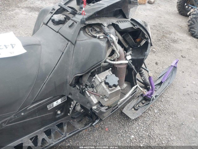 4UF19SNW8KT117340 Arctic Cat M8000 Ltd 162