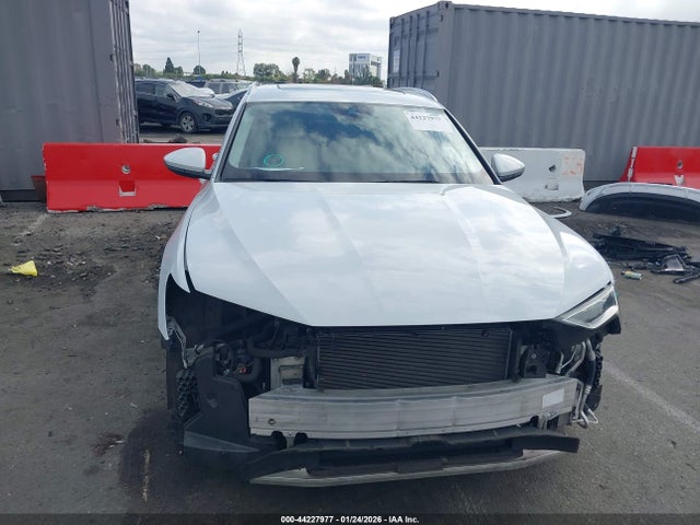 WA1AAAGE8MB000728 Audi E-tron Premium Quattro