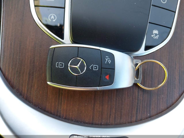 Mercedes-Benz GLC 300 2020 W1N0G8DB4LF771920 Image 11