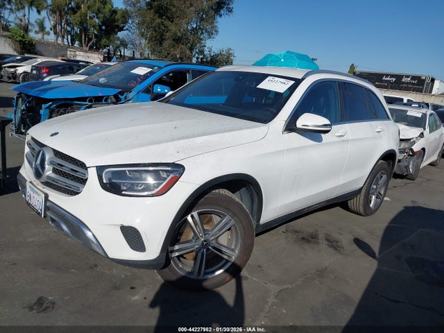 Mercedes-Benz GLC 300 2020 W1N0G8DB4LF771920 Image 2