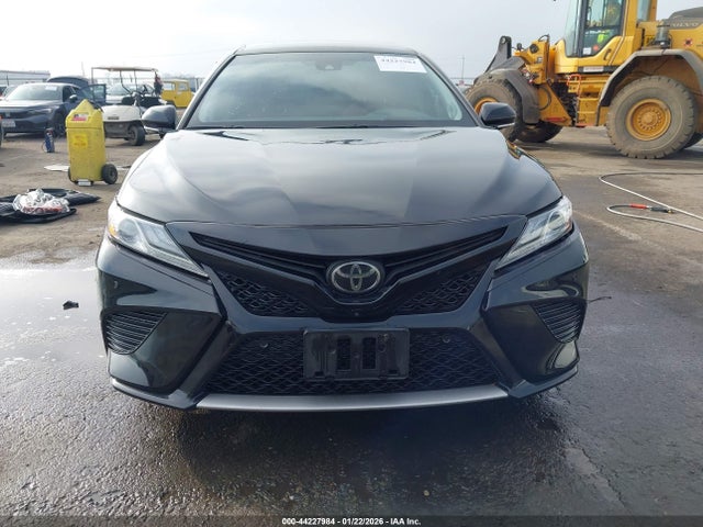 4T1B61HK5JU149030 Toyota CAMRY XSE