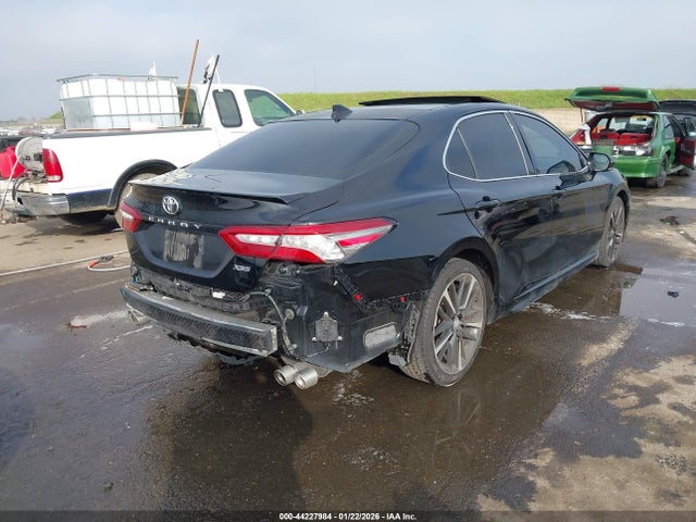 4T1B61HK5JU149030 Toyota CAMRY XSE