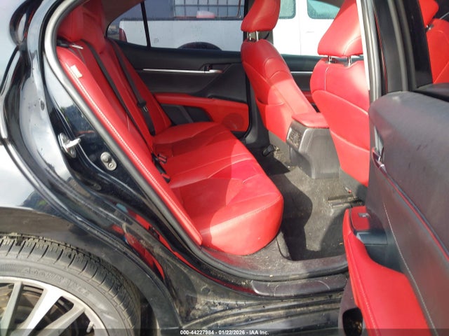 4T1B61HK5JU149030 Toyota CAMRY XSE