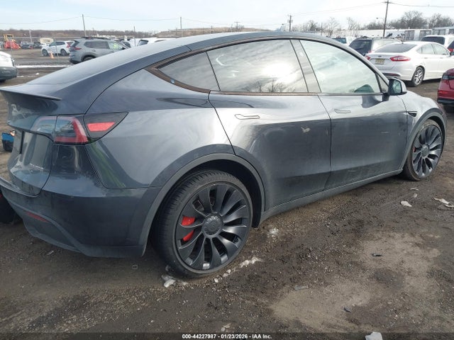 Продажа на аукционе авто 2024 Tesla Model Y Performance Dual Motor All-wheel Drive, vin: 7SAYGDEF1RA263082, номер лота: 44227987