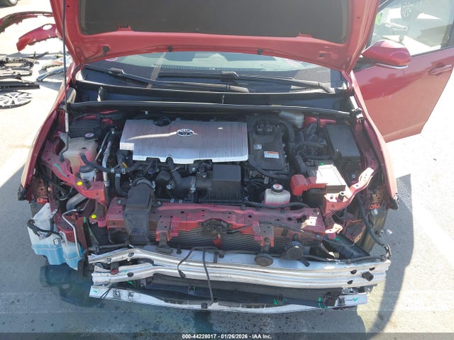JTDKBRFU6H3053765 Toyota Prius Two