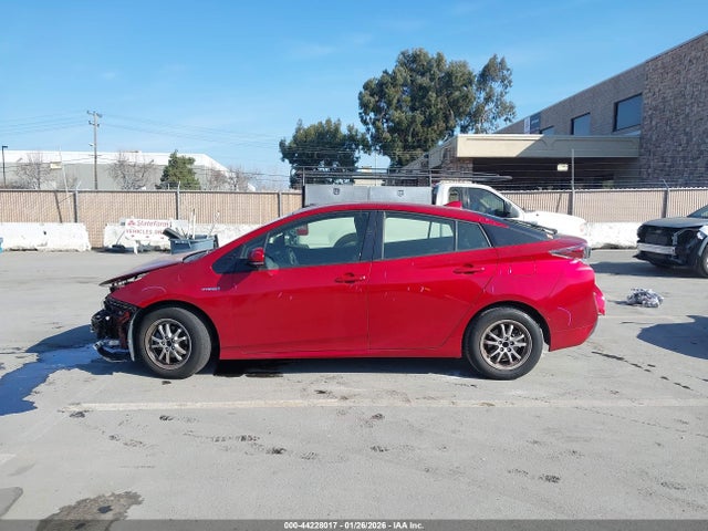 JTDKBRFU6H3053765 Toyota Prius Two
