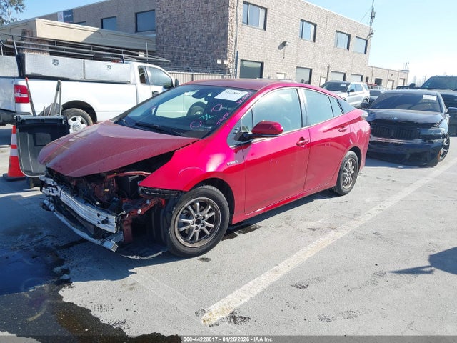 JTDKBRFU6H3053765 Toyota Prius Two
