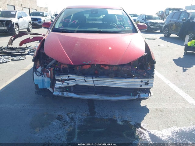JTDKBRFU6H3053765 Toyota Prius Two