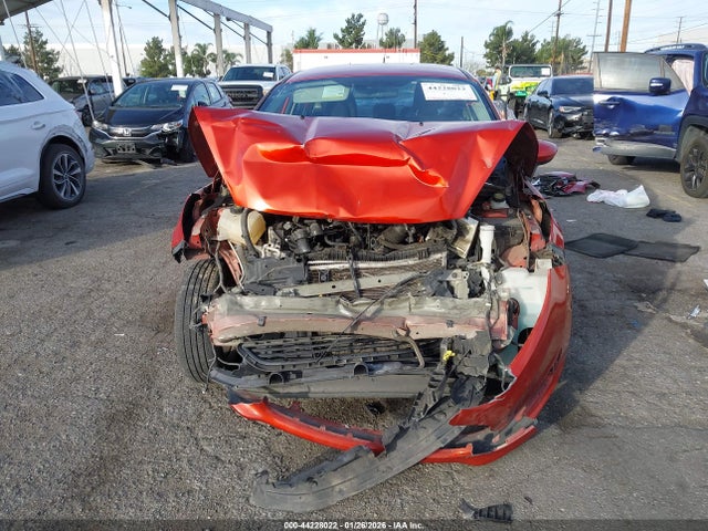 3FADP4BJ1JM135261 Ford FIESTA SE