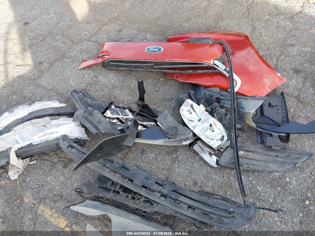 3FADP4BJ1JM135261 Ford FIESTA SE