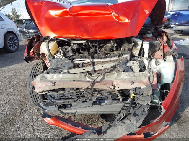 3FADP4BJ1JM135261 Ford FIESTA SE