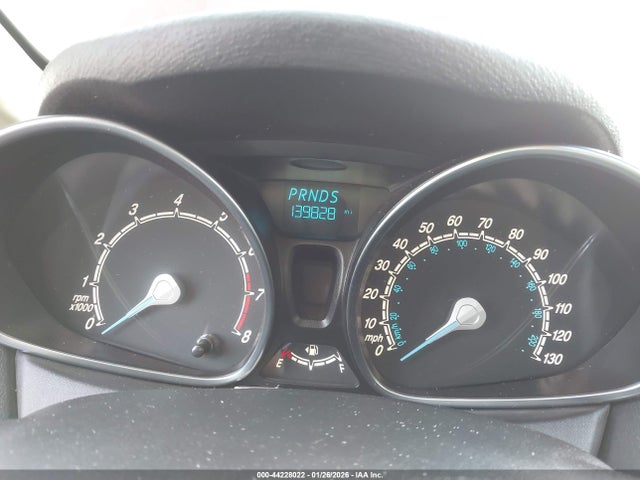3FADP4BJ1JM135261 Ford FIESTA SE