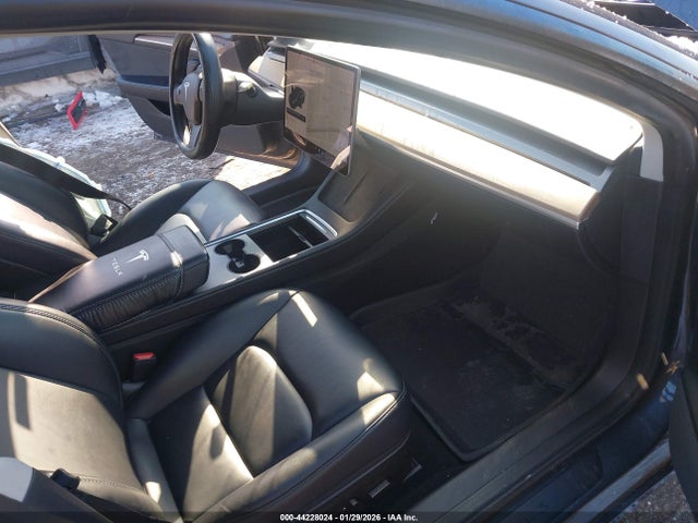2021 TESLA MODEL 3 5YJ3E1EA7MF089076 Photo 4