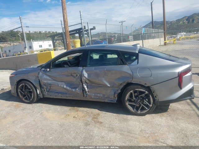 3KPFW4DE1SE144690 KIA K4 Gt-line