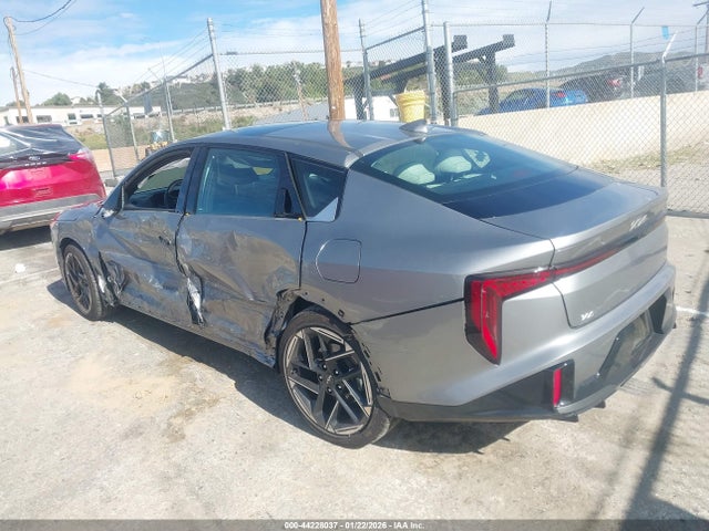 3KPFW4DE1SE144690 KIA K4 Gt-line