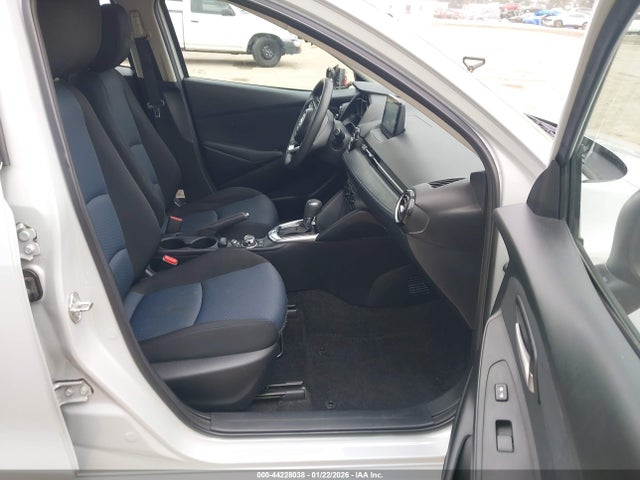 3MYDLBYV3KY507618 Toyota YARIS LE
