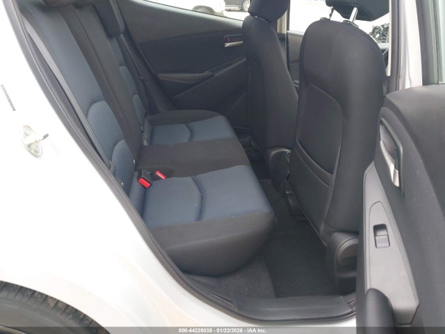 3MYDLBYV3KY507618 Toyota YARIS LE