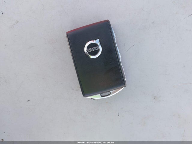 YV4AC2HM9N2777946 Volvo Xc40 T4 R-design