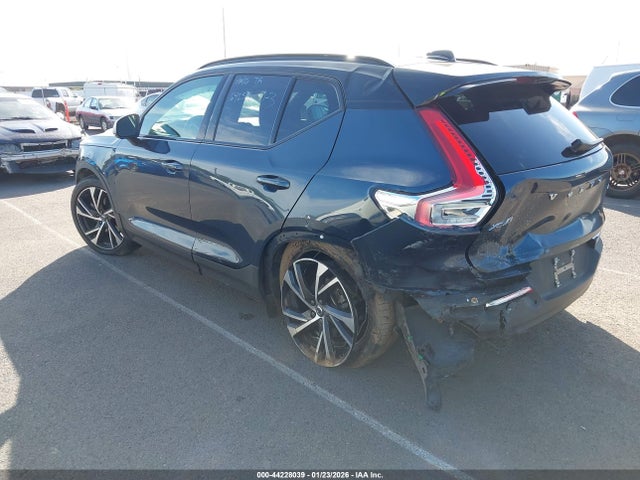 YV4AC2HM9N2777946 Volvo Xc40 T4 R-design