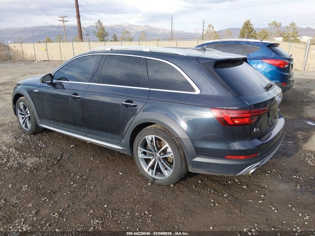 2018 AUDI A4 ALLROAD WA18NAF42JA066527 Photo 2