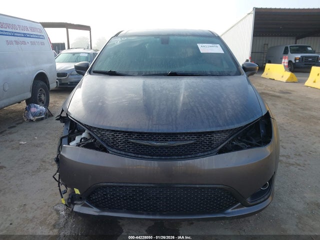 2C4RC1FG5JR316719 Chrysler Pacifica Touring Plus