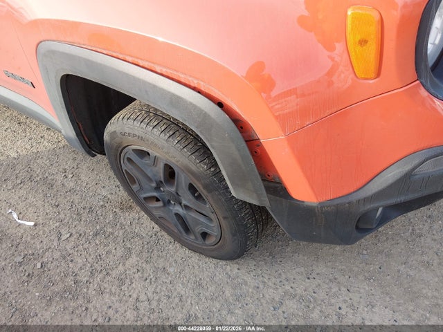ZACCJBABXJPH53701 Jeep Renegade Upland Edition 4x4