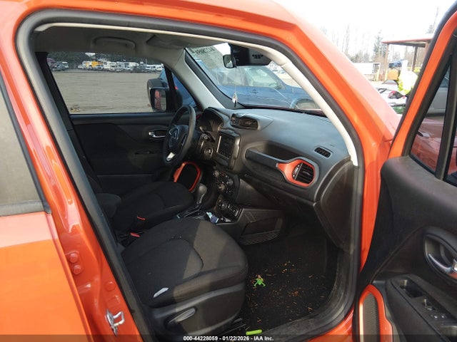 ZACCJBABXJPH53701 Jeep Renegade Upland Edition 4x4