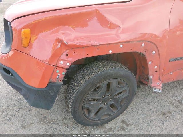 ZACCJBABXJPH53701 Jeep Renegade Upland Edition 4x4