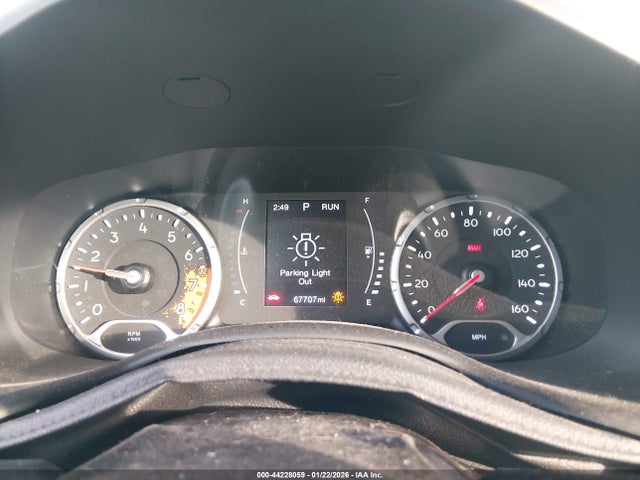 ZACCJBABXJPH53701 Jeep Renegade Upland Edition 4x4