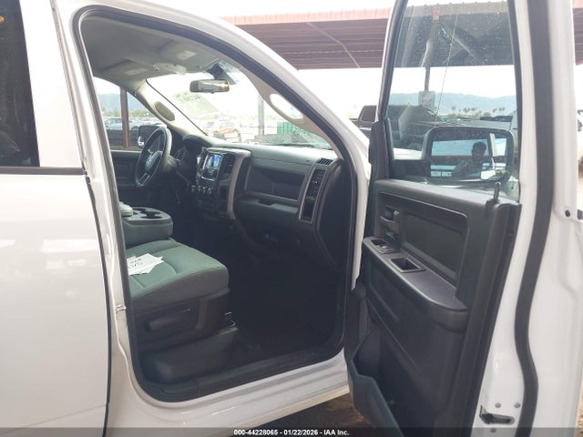 1C6RR6FG3GS142112 RAM 1500 Tradesman