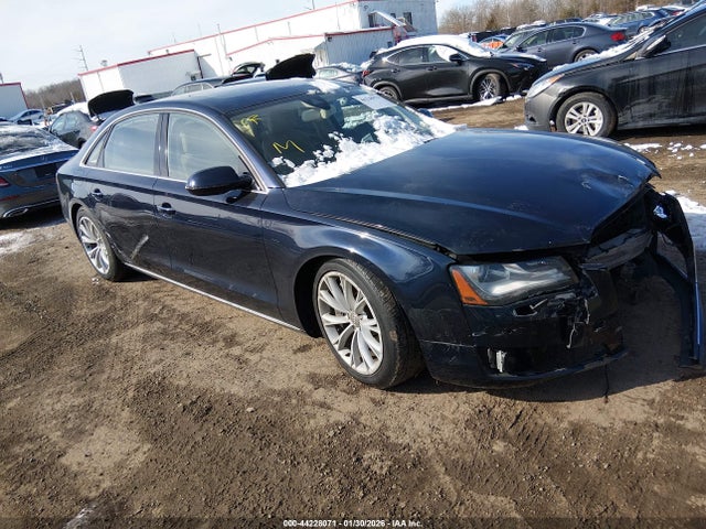 2011 AUDI A8 L WAURVAFD3BN005589 Photo 0