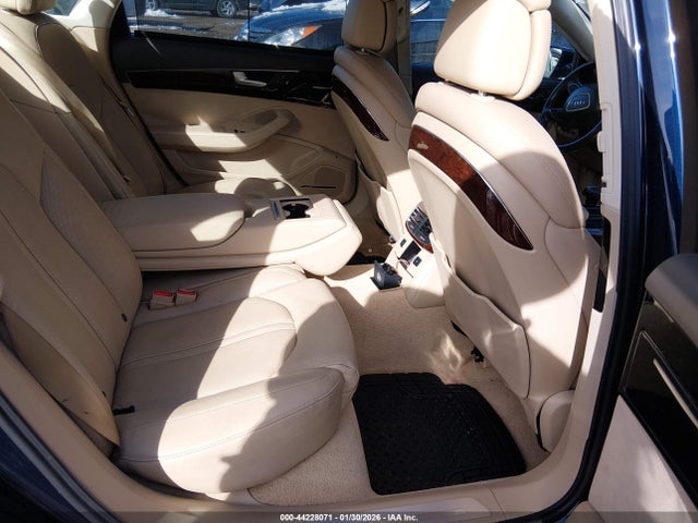 2011 AUDI A8 L WAURVAFD3BN005589 Photo 7