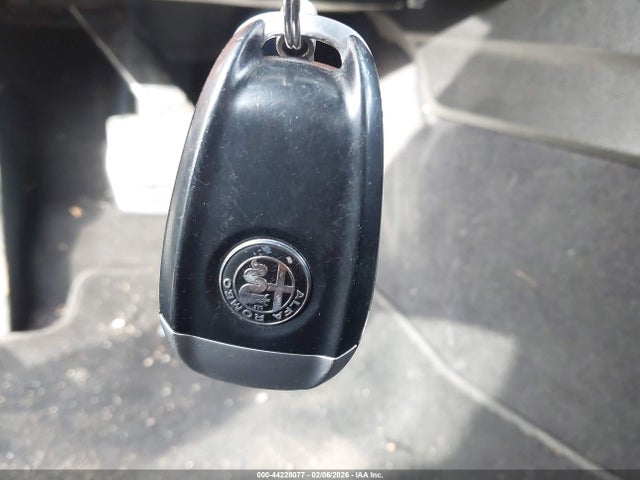 2021 ALFA ROMEO GIULIA ZARFANBN1M7647958 Photo 10