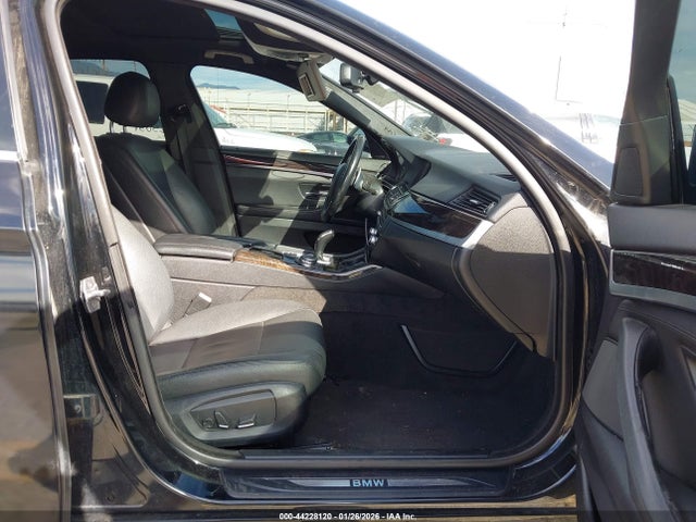WBA5B1C5XGG552617 BMW 535i