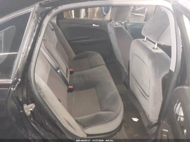 2G1WB5E36E1160375 Chevrolet Impala Limited Lt