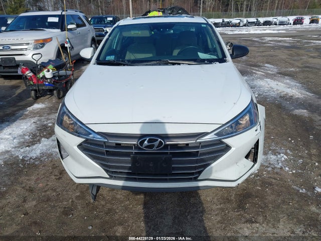Hyundai Elantra Value Edition 2019 5NPD84LF5KH418920 Image 12