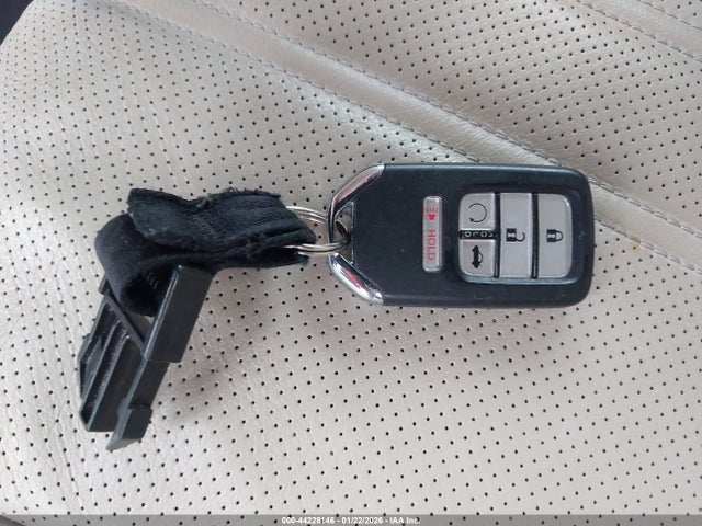 19XZE4F99NE016881 Honda Insight Touring