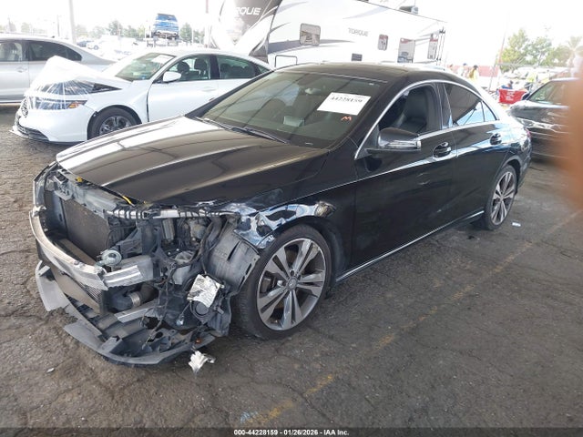 Mercedes-Benz CLA 250 2014 WDDSJ4EB0EN125345 Image 2