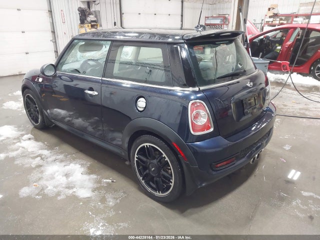 2013 MINI HARDTOP WMWSV3C50DT476401 Photo 2
