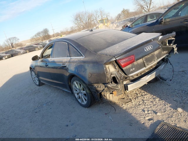 2016 AUDI A6 WAUGFAFC4GN085049 Photo 2