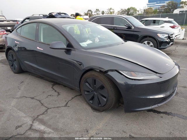 2025 TESLA MODEL 3 5YJ3E1EA9SF987580 Photo 0